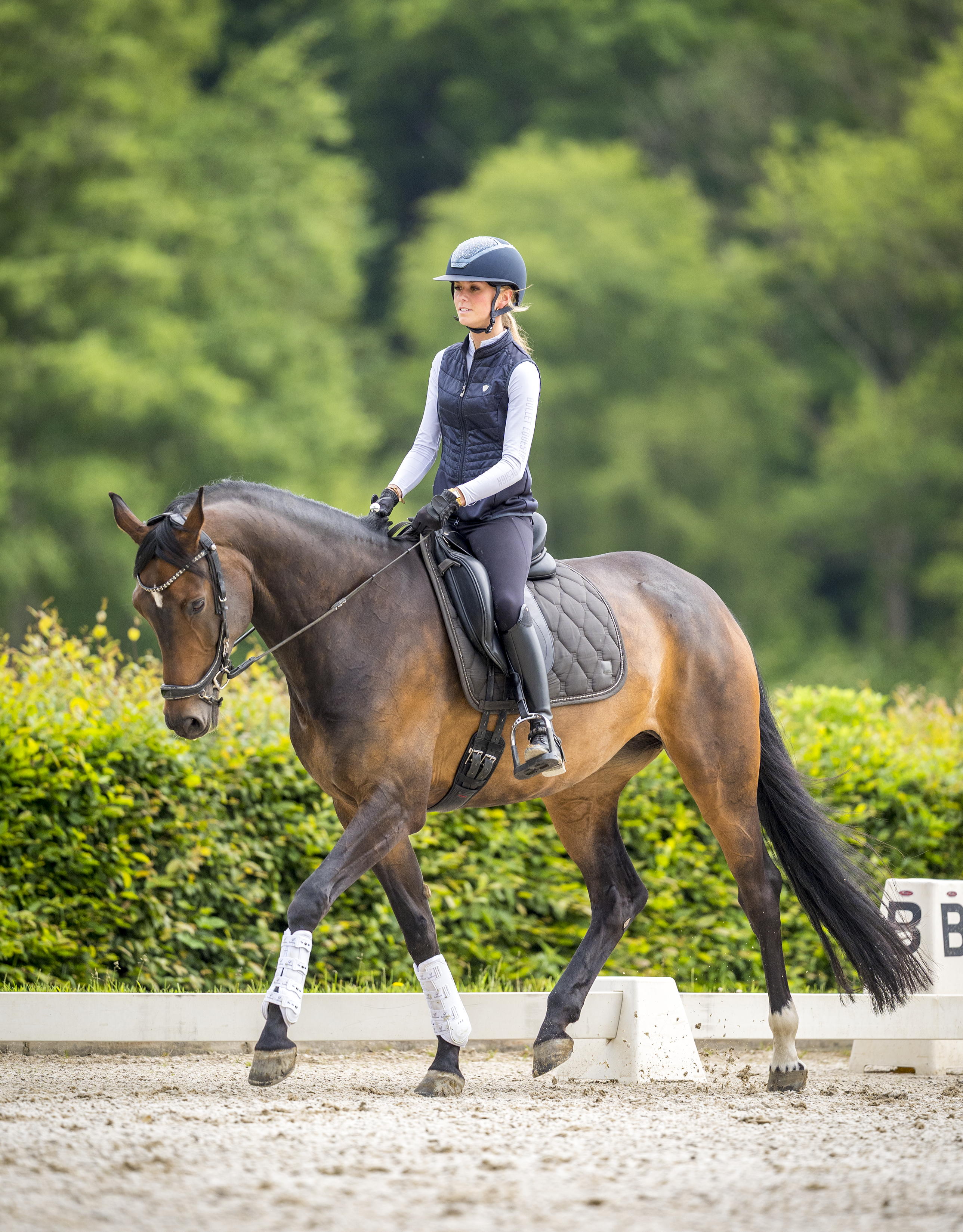 annabell de bock en jason of beverly hills in galop